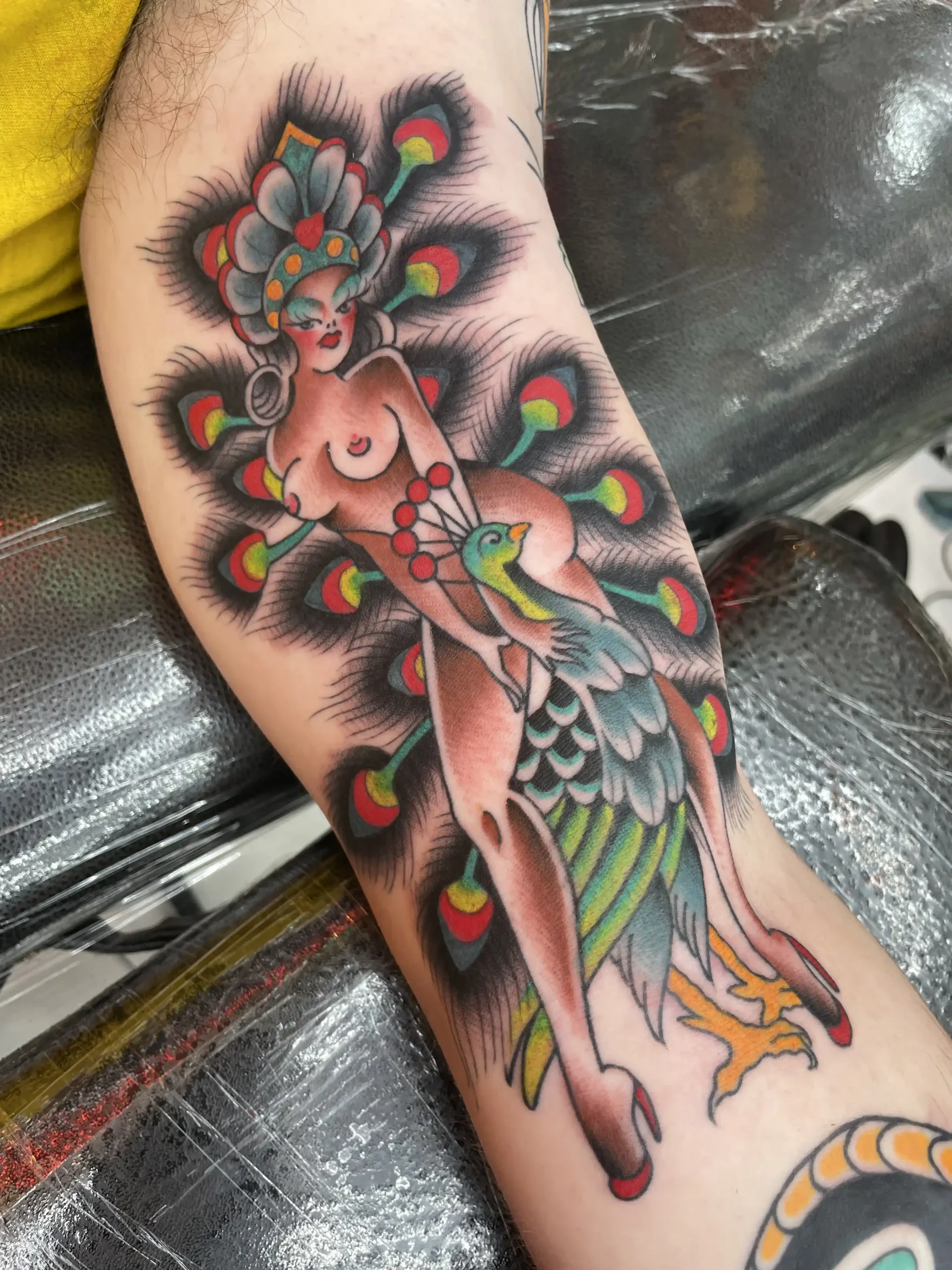 Neo traditional naked lady tattoo by Kawika